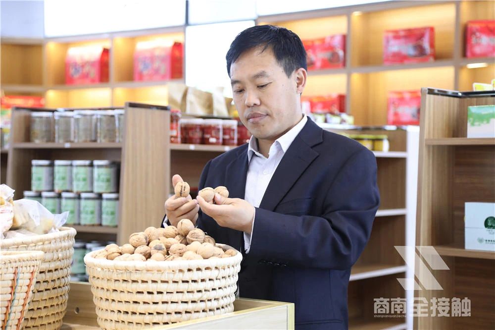 张贤慧:我为商南农副产品代言