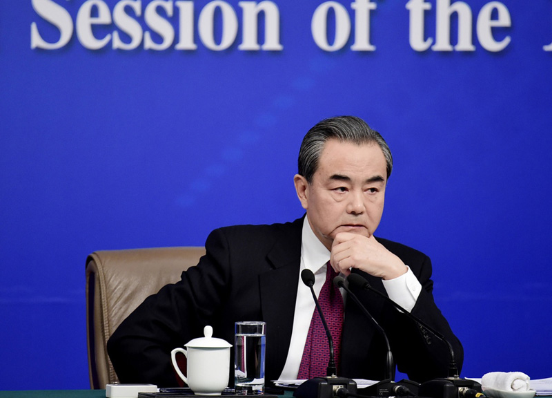 外交部部长王毅就中国的外交政策和对外关系答记者问